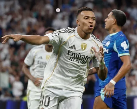 Mbappé Fires Los Blancos to Triumph Despite Injuries and Red Card Against Olympique Marseille